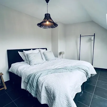Apartment Zen Op - Zen Aan De Gavers Onkerzele